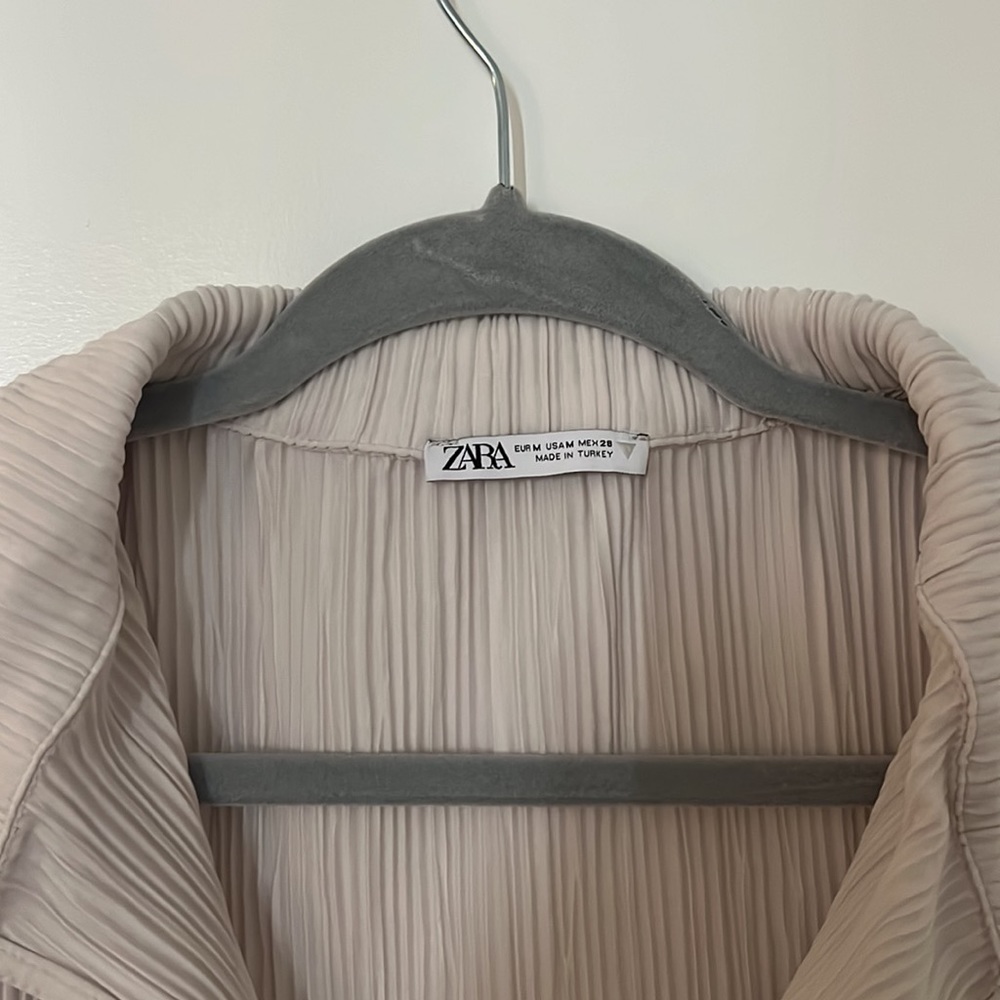 Zara Ribbed Collared Shirt - Picture 2 of 3